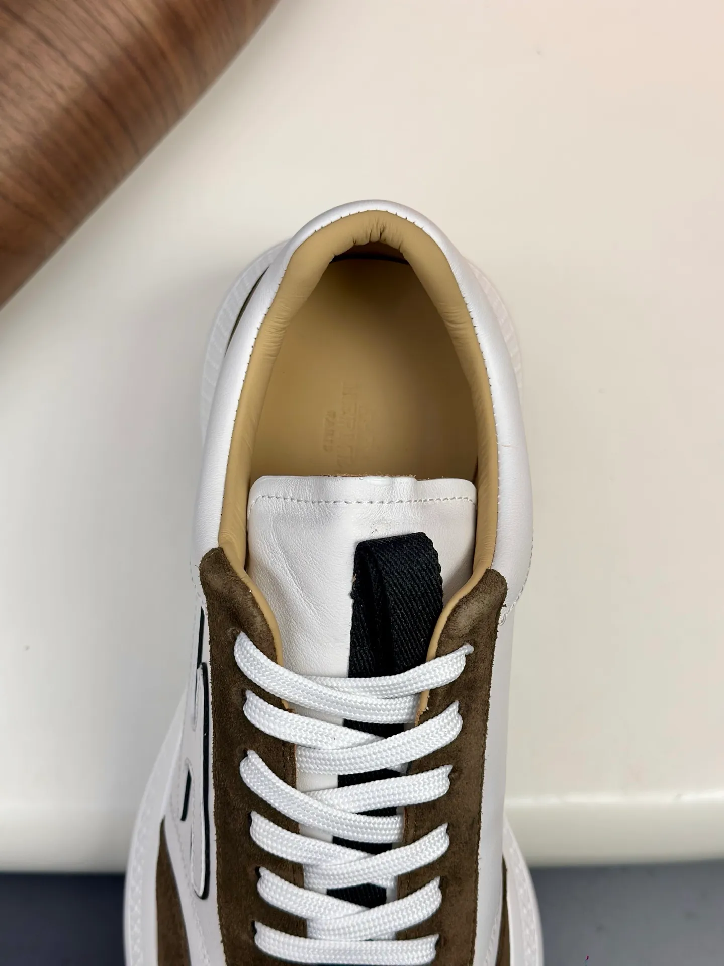 [HERMES] Hermès men's shoes 💰840💰 - High-end quality original order - Upper: 🔝 tumbled calfskin, brand canvas cloth, shoe body sewn with ´H´ pattern - Lining: water-dyed cowhide - Outsole: ultra-light T men's shoes 💰U foam rubber; two-color molded outsole - Ultra-high quality control, fine workmanship: highlighted (high-end, luxury, grade) -Size :39-44 (38, 45, can be customized)